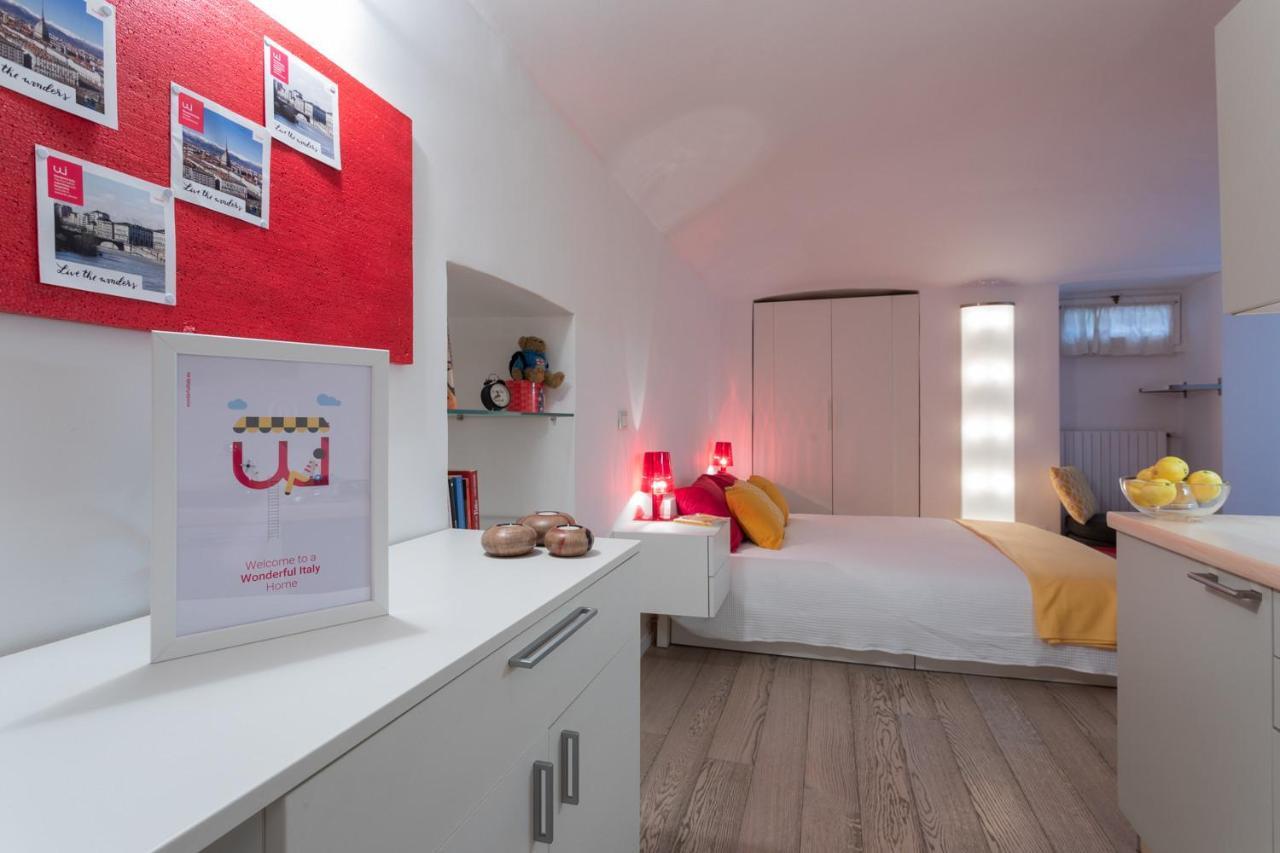 Red Studio Near Porta Nuova By Wonderful Italy Torino Eksteriør billede